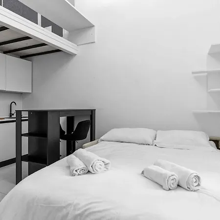 Porta Venezia - Alloggio Business In Citta Con Wifi Ultraveloce 아파트 밀라노